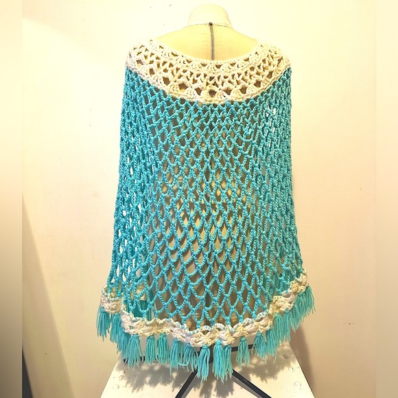 Vintage 50s 60s Blue White Knit Crochet Poncho Sweater S M L XL - Picture 4 of 6